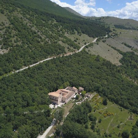Convento Di San Colombo 호텔 산토스테파노디세싸니오 외부 사진