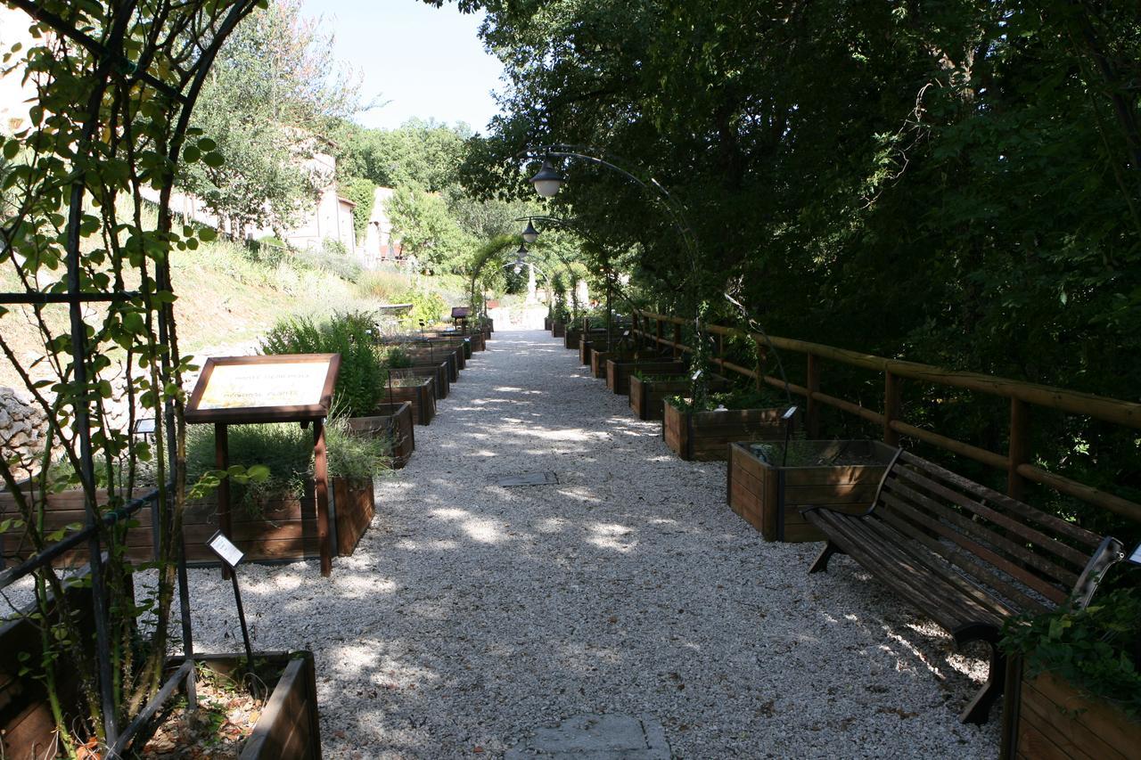 Convento Di San Colombo 호텔 산토스테파노디세싸니오 외부 사진
